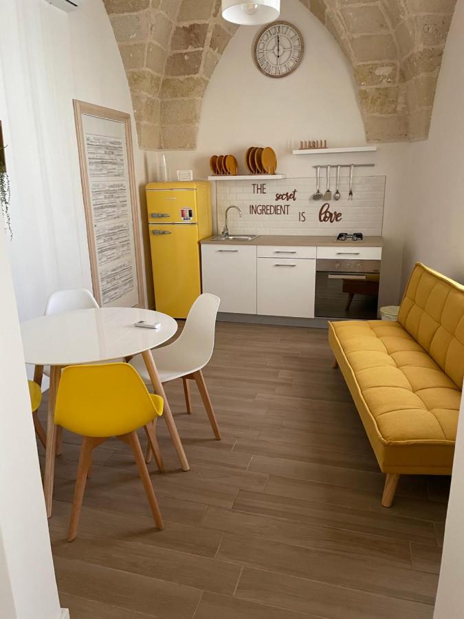 Bed and Breakfast Al Vicoletto Sava Exterior foto